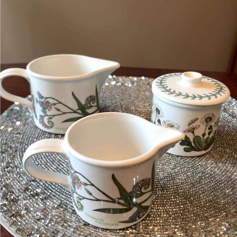 Portmeirion Botanic Garden 3 pc sugar creamer set❣️